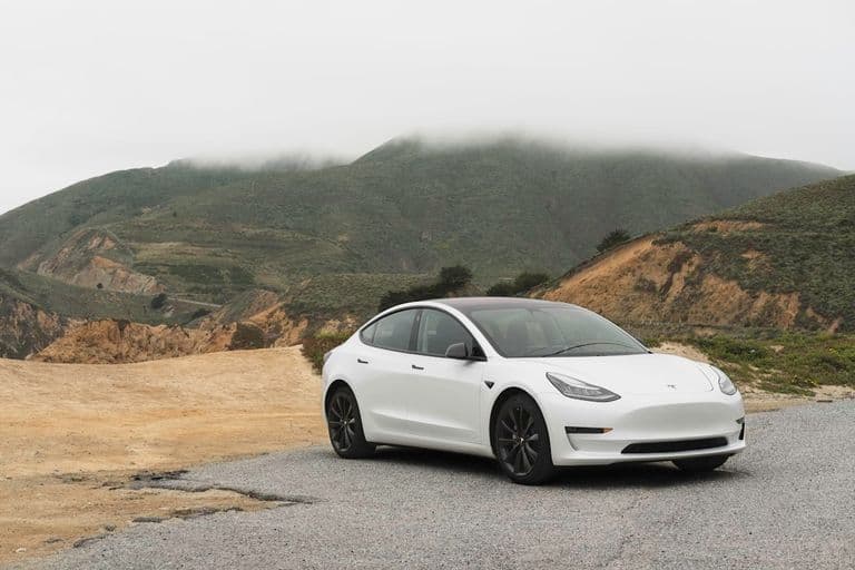 Tesla Model 3 — Full Front PPF — zdjęcie 1